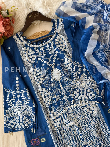 Floral Embroidered Suit Set 1662