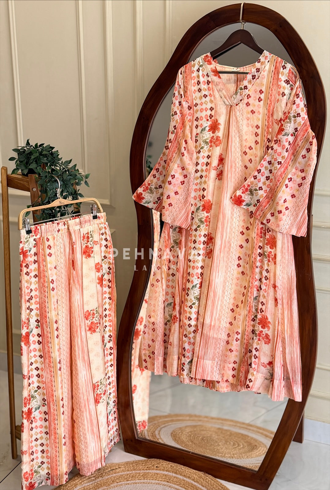 V-Neck Printed Co-ord Set