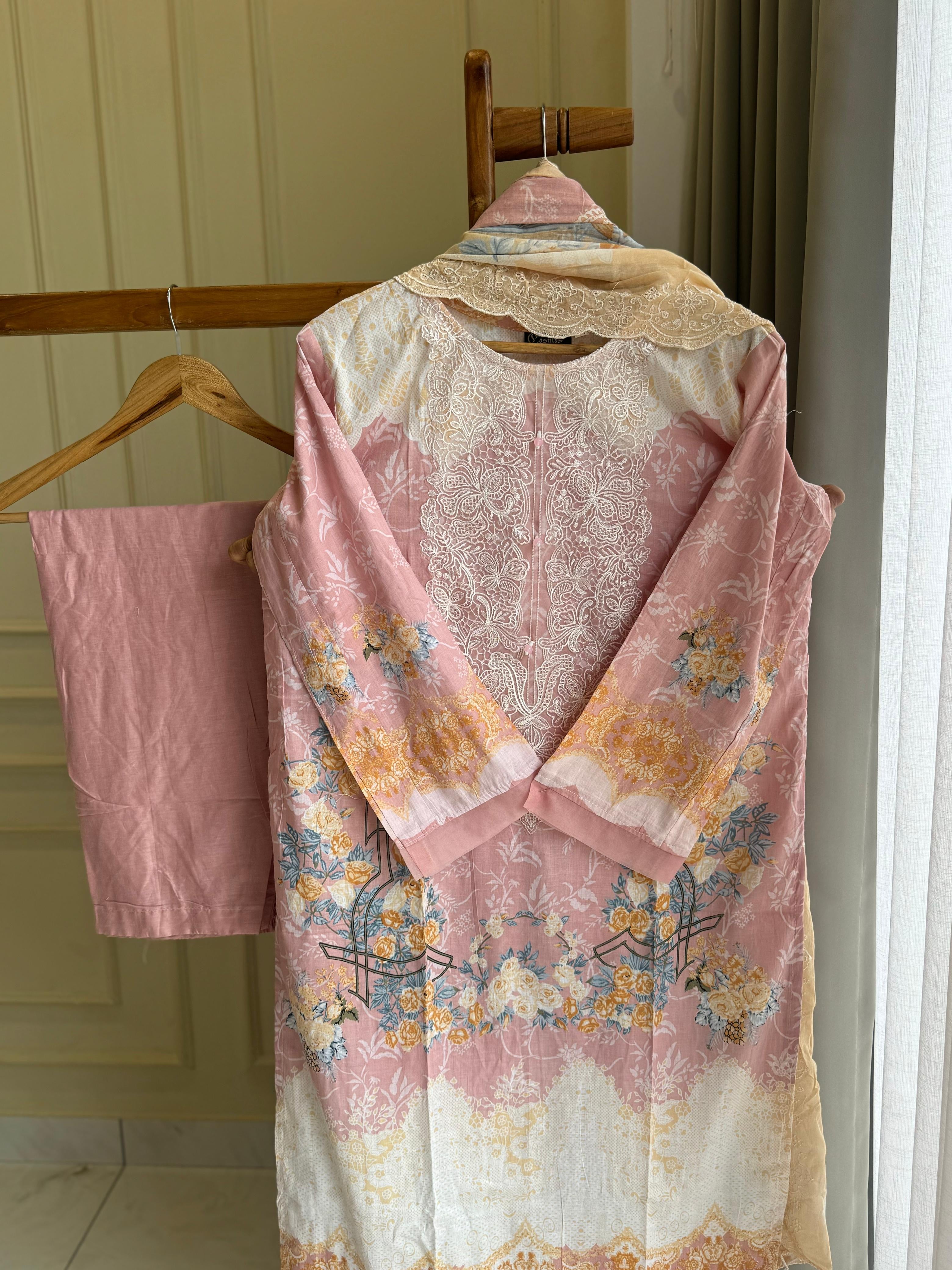 Embroidered Floral Pakistani Suit-6