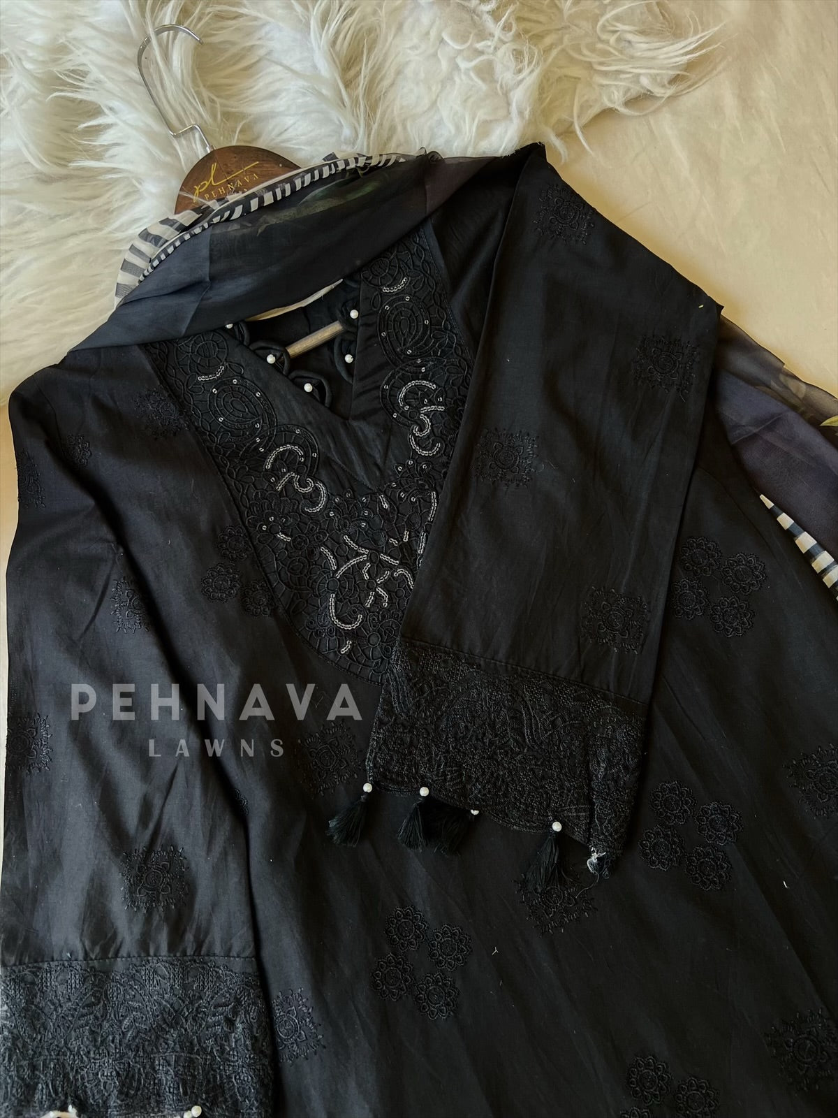 Premium Pak-Suit With Chiffon Dupatta - Pehnava Lawns