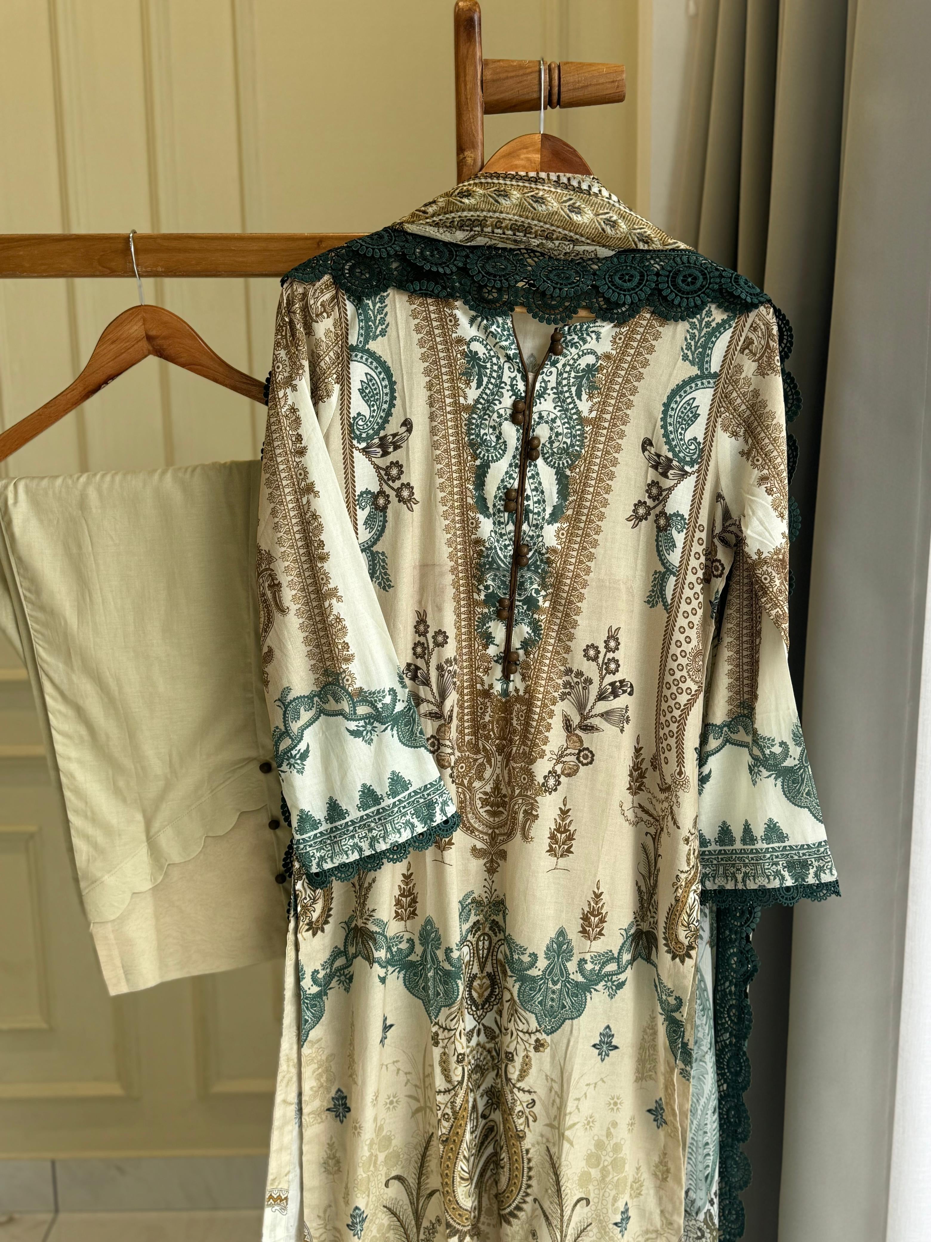 Casual Fit Lawn Suit- 08912
