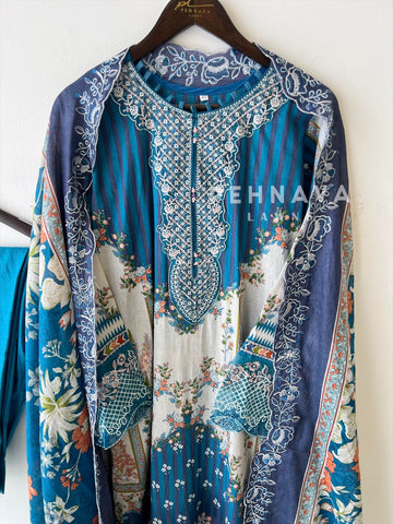 Embroidered Lawns Suit-204