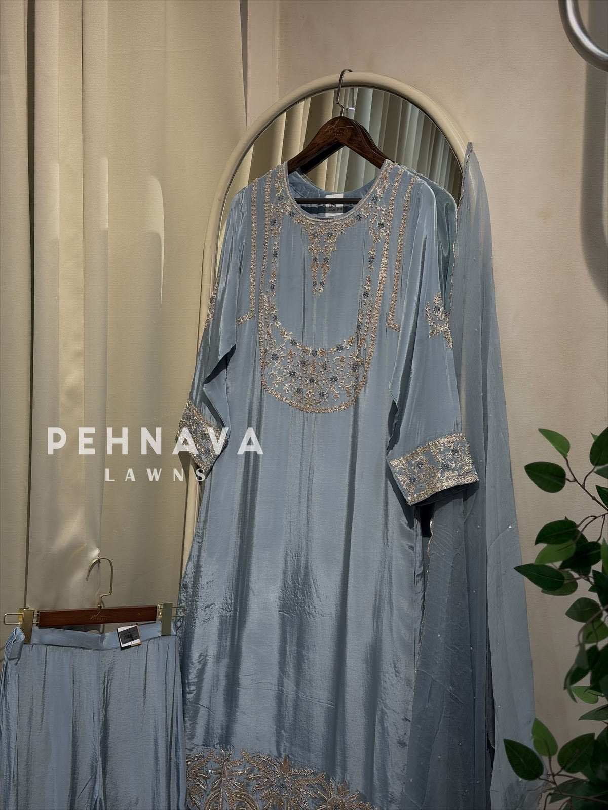 Premium zardosi Handworked Suit-11290