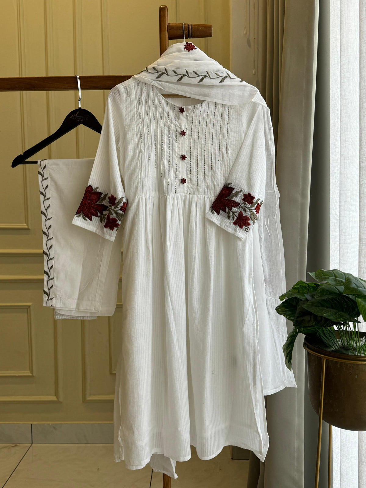 Pleated Yoke & Floral Sleeve Cotton Suits - Pehnava Lawns