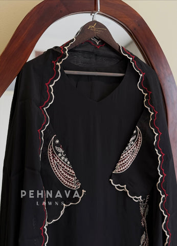 Paisley Embroidered Suit Set 13135