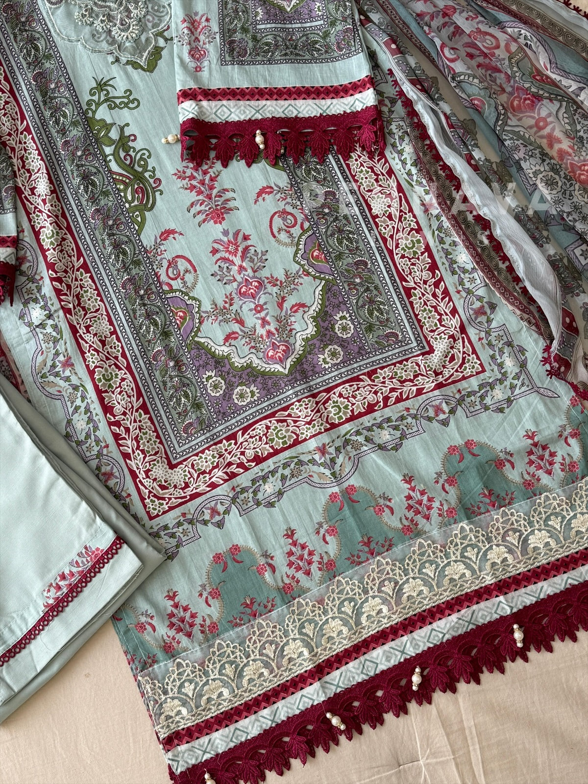 Paki Printed casual suit with chiffon dupatta -AZ 1395/1393 - Pehnava Lawns