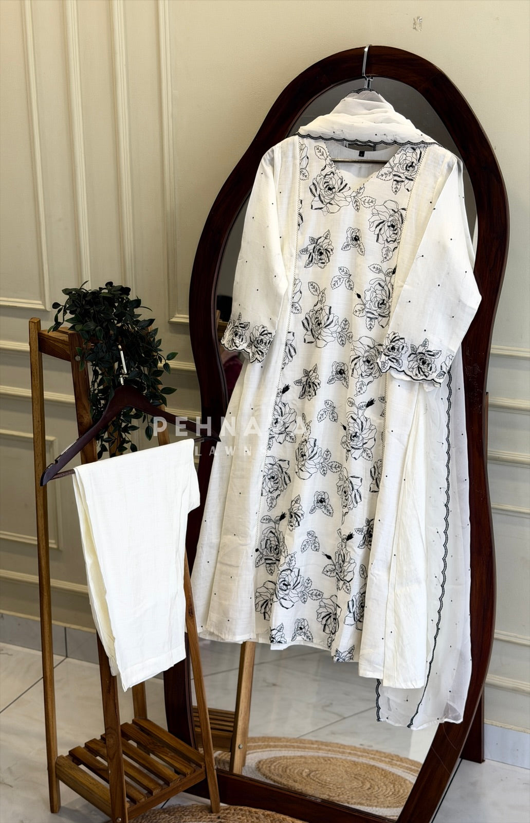 Floral Embroidered Three Piece Set 1520