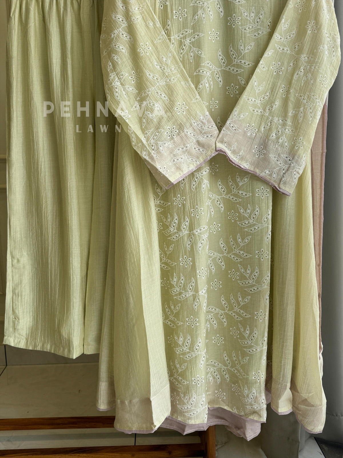 Soft Floral Embroidery Set