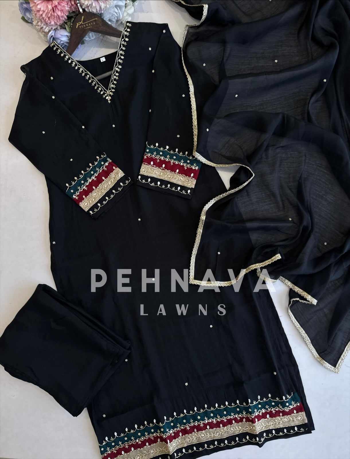 Classic Chanderi Suit - Pehnava Lawns