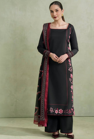 Premium Crepe Ethnic Suit - Pehnava Lawns