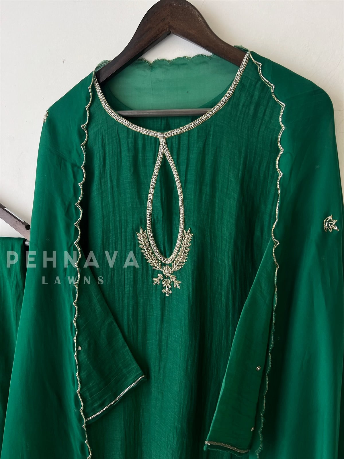 Premium HandWork Detailed chandheri Suit