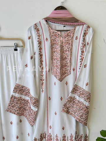 New White&Black Trendy Farshi Salwar 259 - Pehnava Lawns