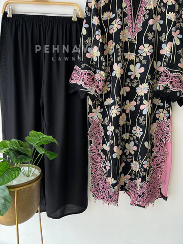 New Floral Embroidery Kurtha Suit