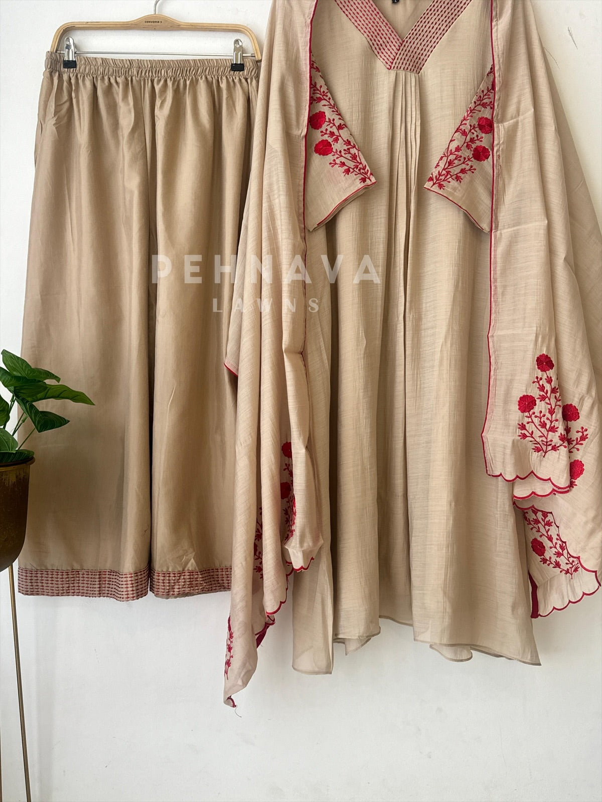 Chanderi Floral Embroidered A-line Suit