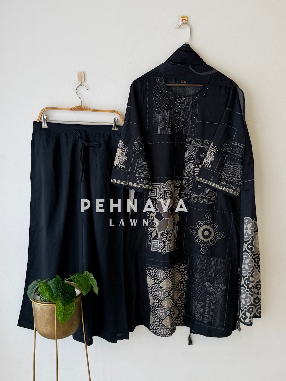 Cotton Printed Three Piece Set-1103 - Pehnava Lawns