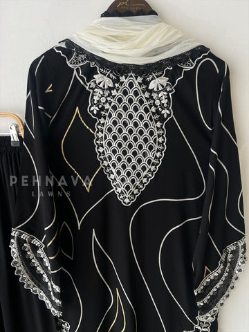New Floral Embroidery Kurtha Suit-247 - Pehnava Lawns
