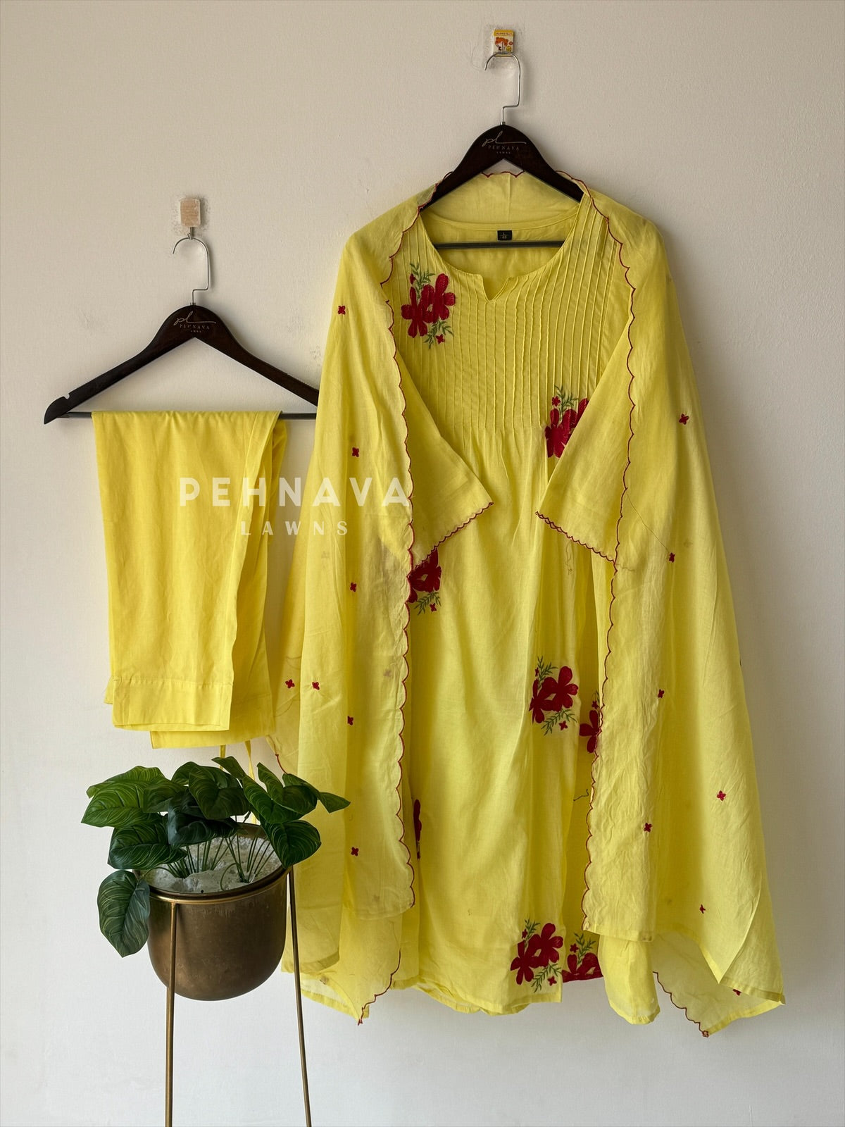 Cotton Floral Embroidered Suit-15441 - Pehnava Lawns