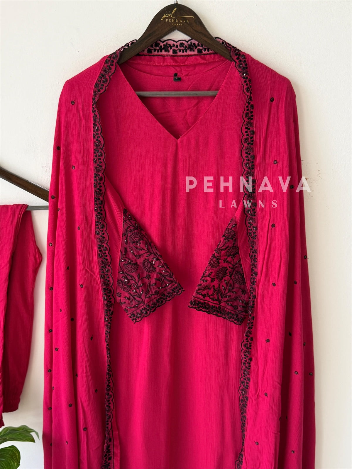 Lace‑Trimmed Embroidered Ensemble-16344