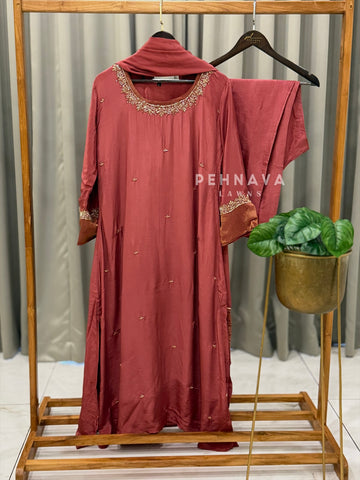 Premium Handworked Ensemble-4756