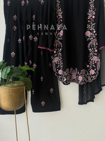 Floral Embroidered farshi Salwar -261 - Pehnava Lawns