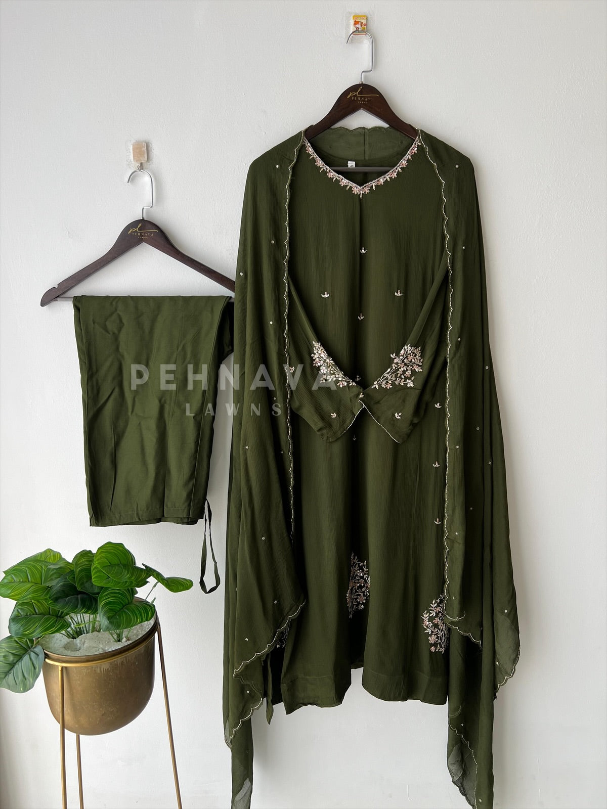 Premium Work Suit-No.4 - Pehnava Lawns