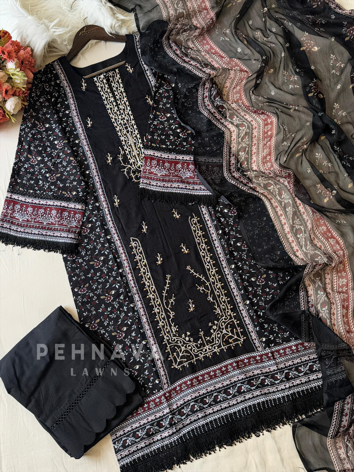 Black Pakistani Printed Suit-AZ-1368-C - Pehnava Lawns