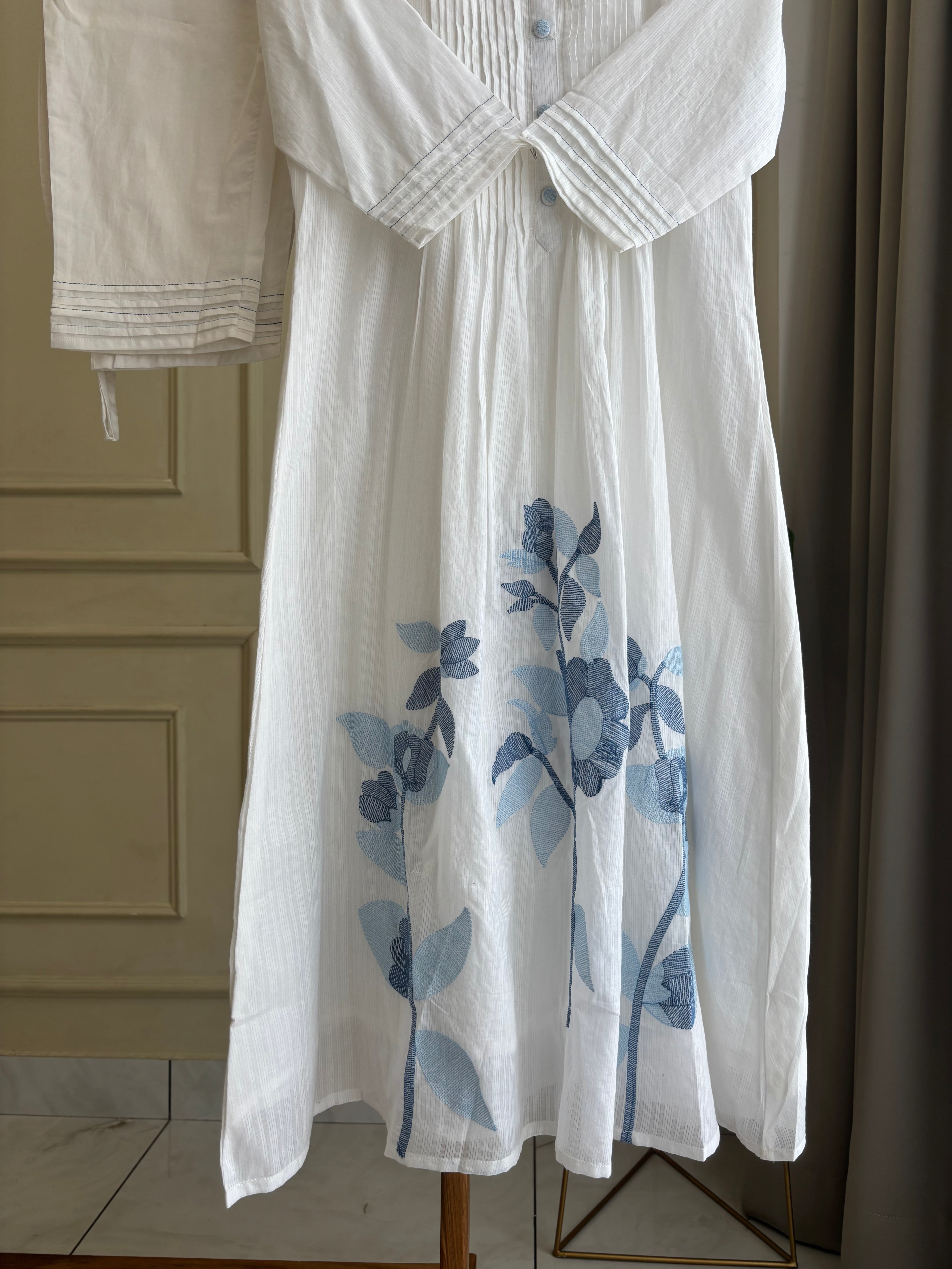 Pure cotton floral embroidered Anarkali suit-White