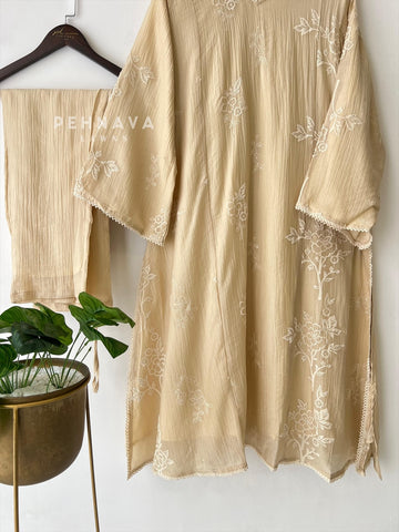 Floral Vine Embroidered Suit-4106