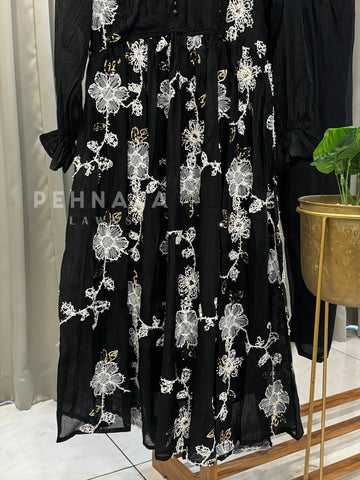 Petal Lace Work Ensemble