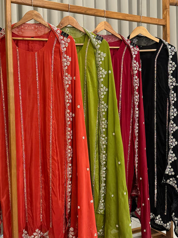 Premium Handworked Crepe Stright-cut suit-3468