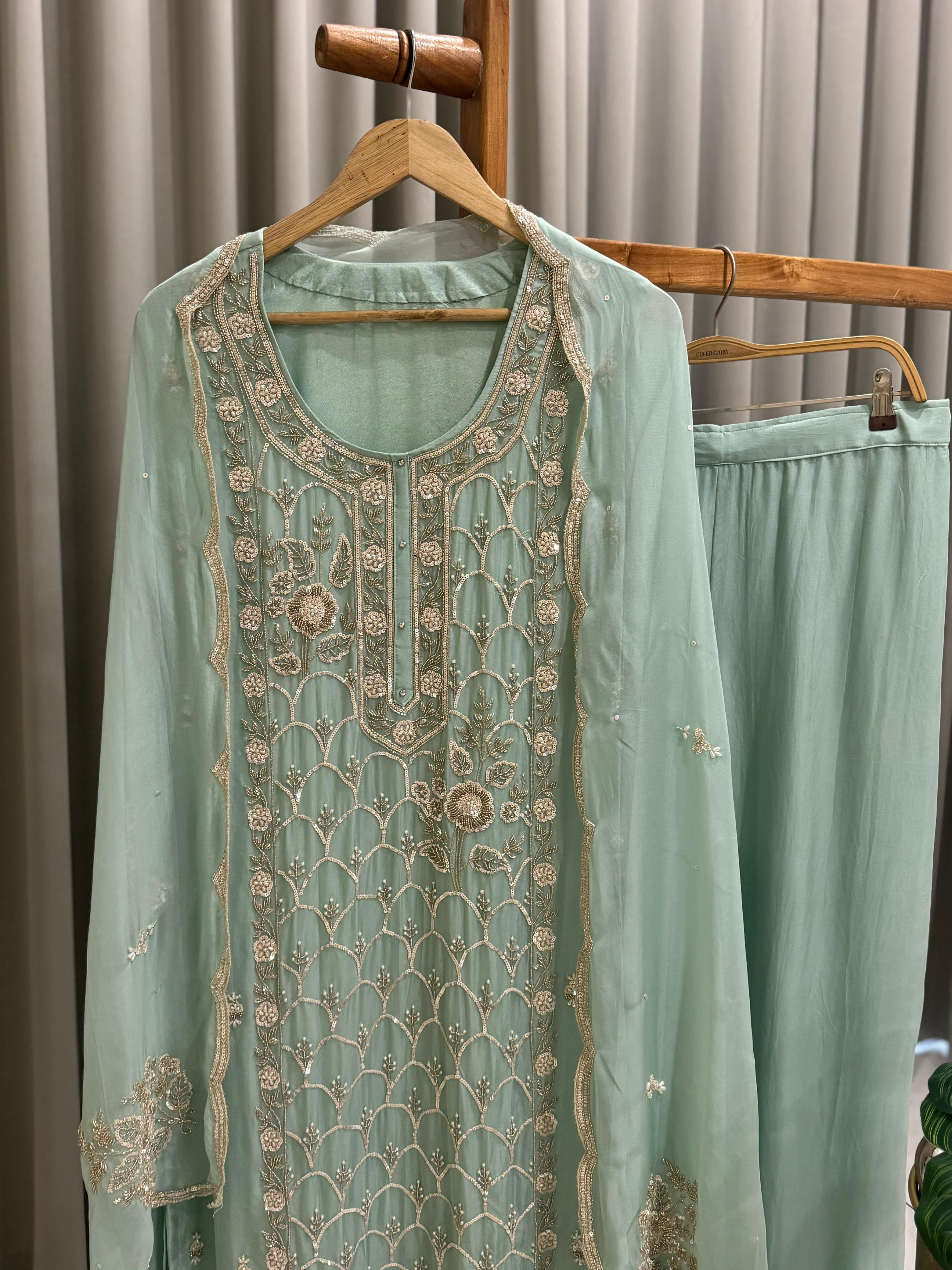 Premium Handworked Organza Salwar Kameez - Pehnava Lawns