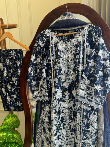 Traditional Embroidery Detailed Suit-2