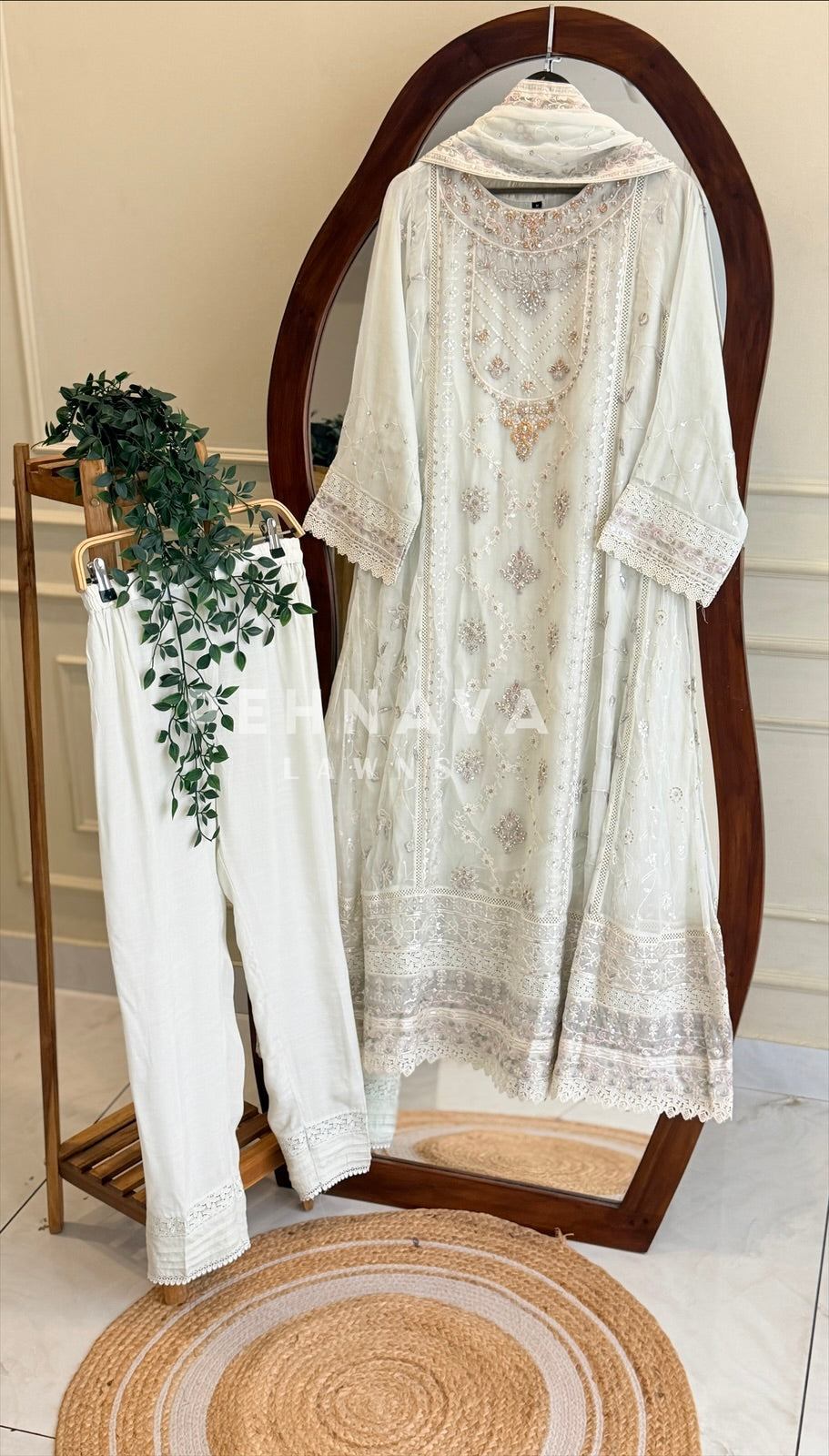 Agha Noor Formal Chiffon Ensemble