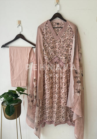 Soft Linen Pleated Lace Suit Set