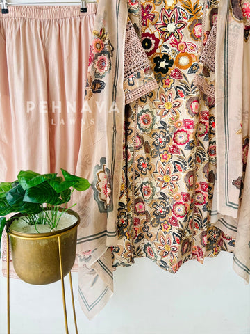 Floral Print Cotton Suit with Lace-17144 - Pehnava Lawns