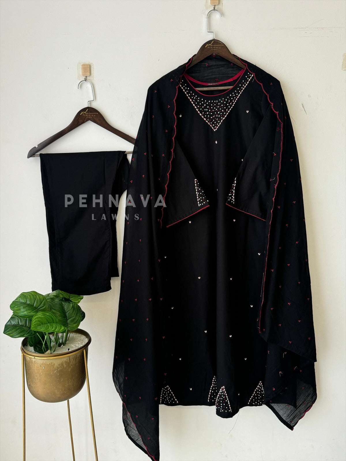 French Knot detailed Suit Set