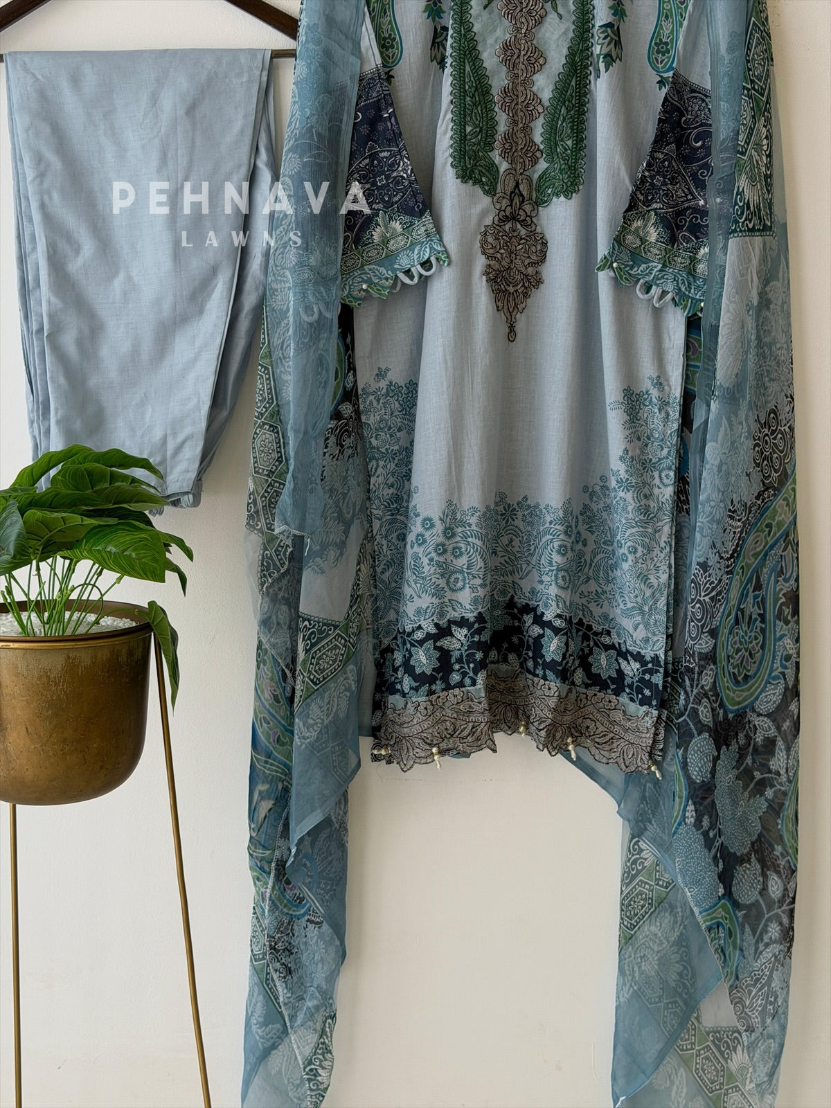 Casual Ready to Wear Suit-1758 - Pehnava Lawns