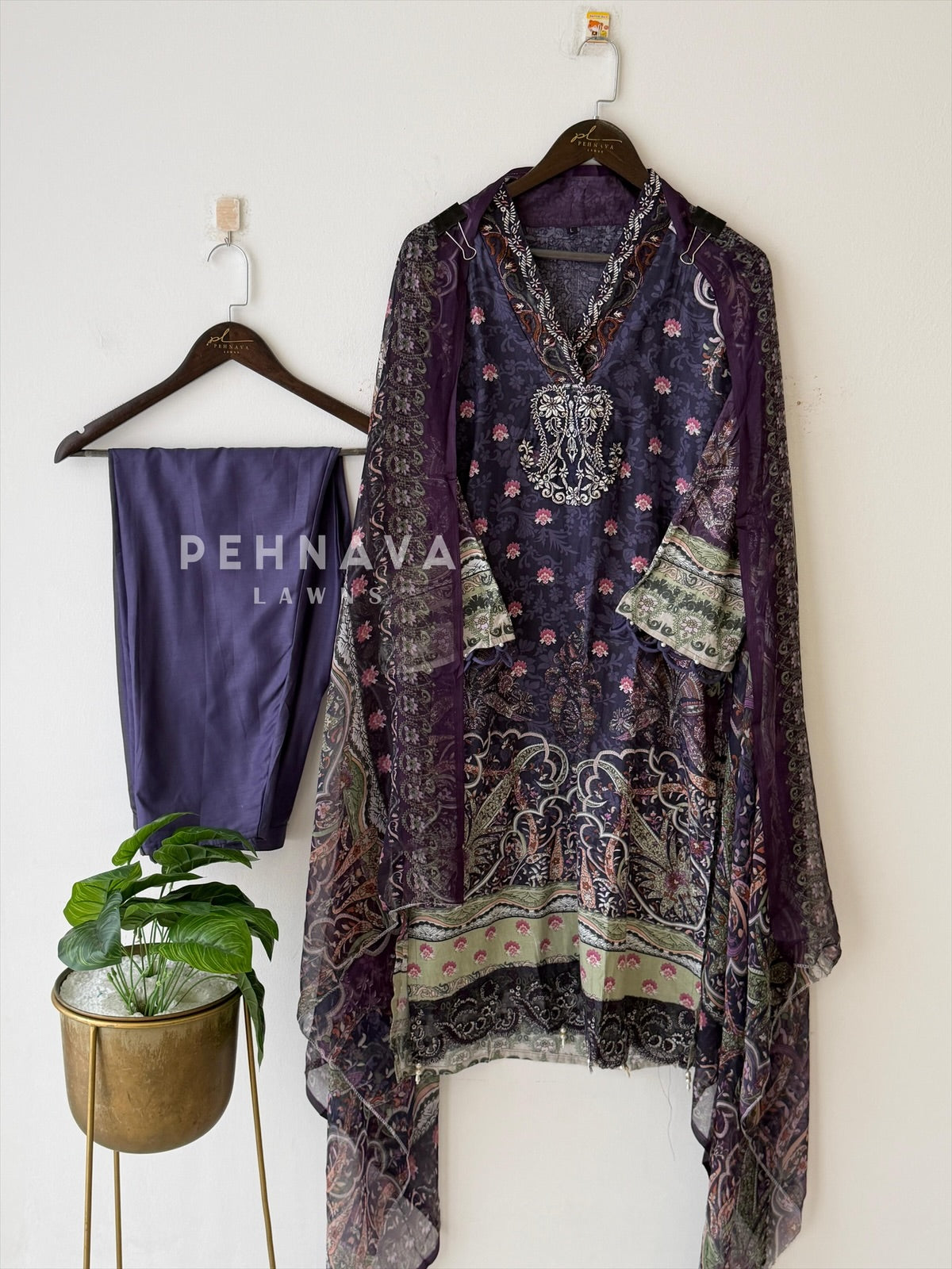 Casual Ready to Wear Suit-1756 - Pehnava Lawns