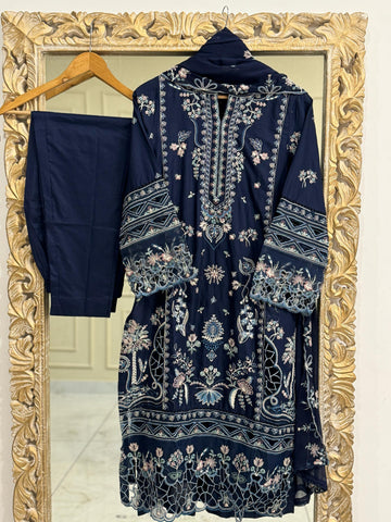 Pure Lawn Embroidery Suit-D8
