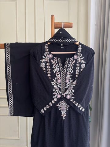 Elegant Cotton Embroidered suit-0302