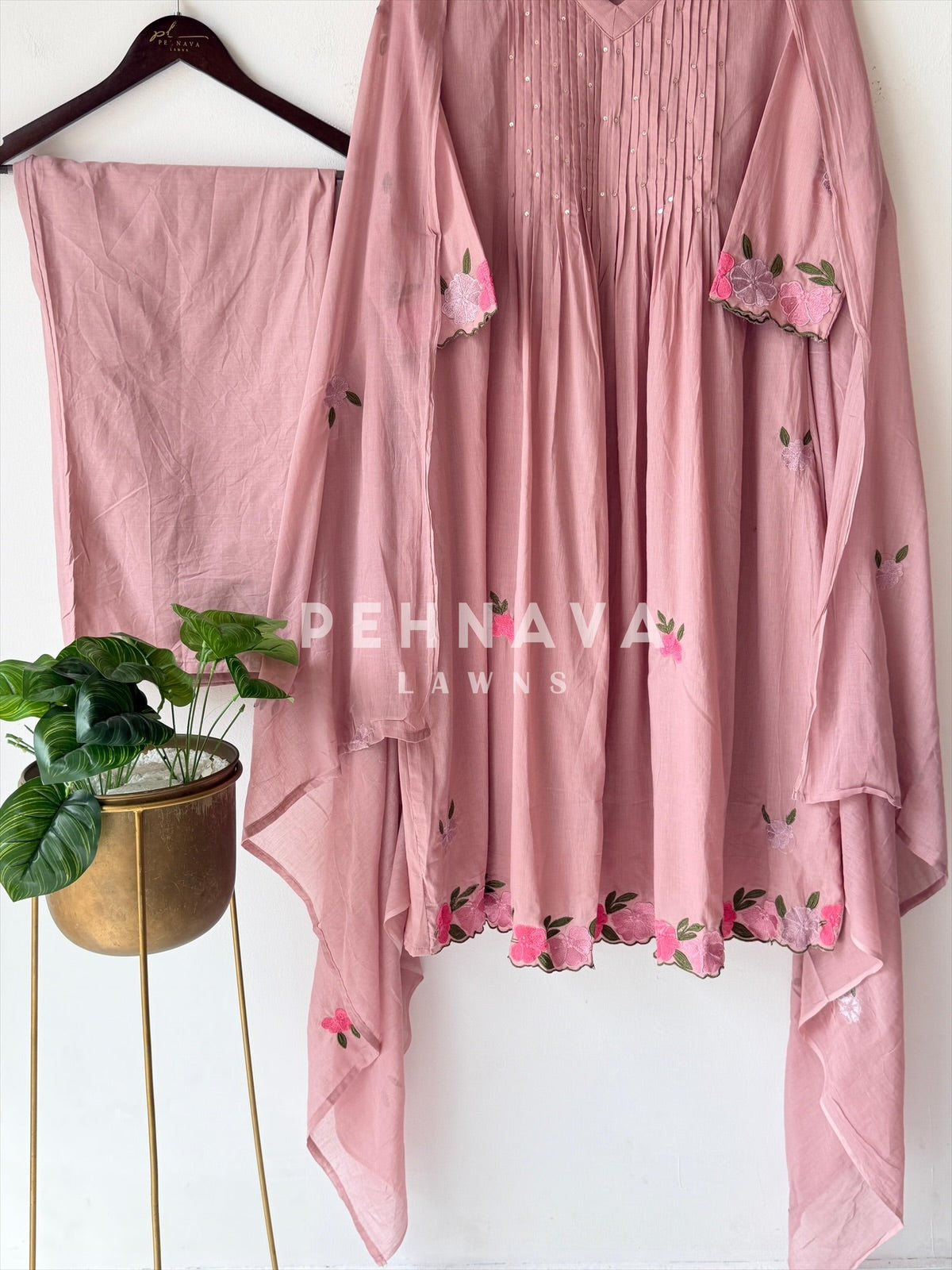 Soft- Cotton Pin Tuck Detailed Suit-6221