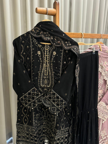 Luxurious Sadabahar Chiffon Suit-3567