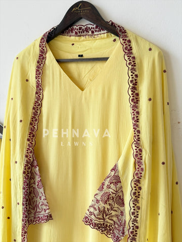 Lace‑Trimmed Embroidered Ensemble-16344