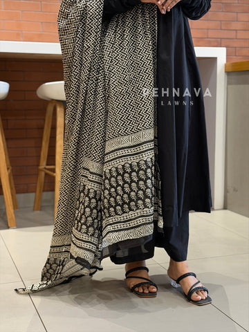 Cotton Suit With Printed Dupatta