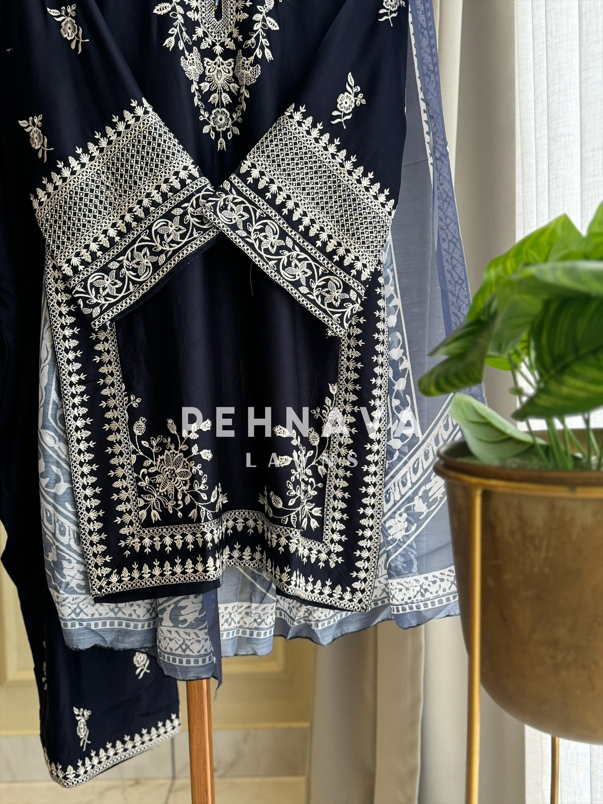 Minimal Embroidered Rayon Ethnic Set