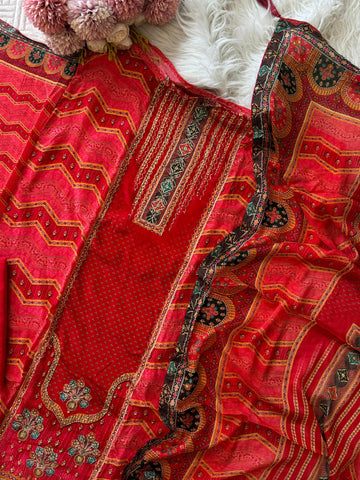 Red Party wear Crepe Suit-2001