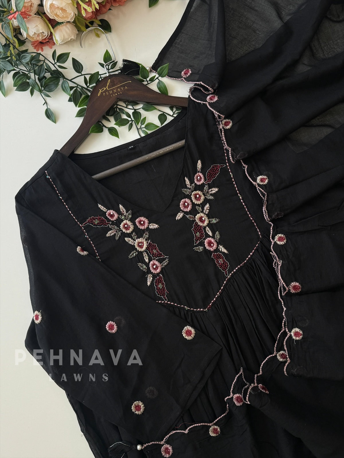 Black Embroidery Suit Set