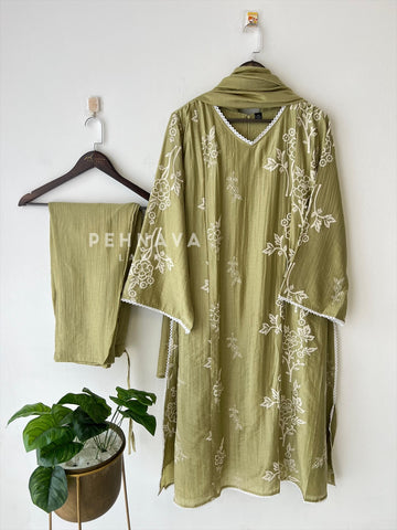 Floral Vine Embroidered Suit-4106