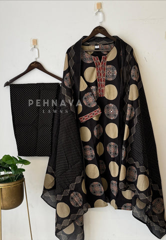 Block-Printed Cotton Suit Set