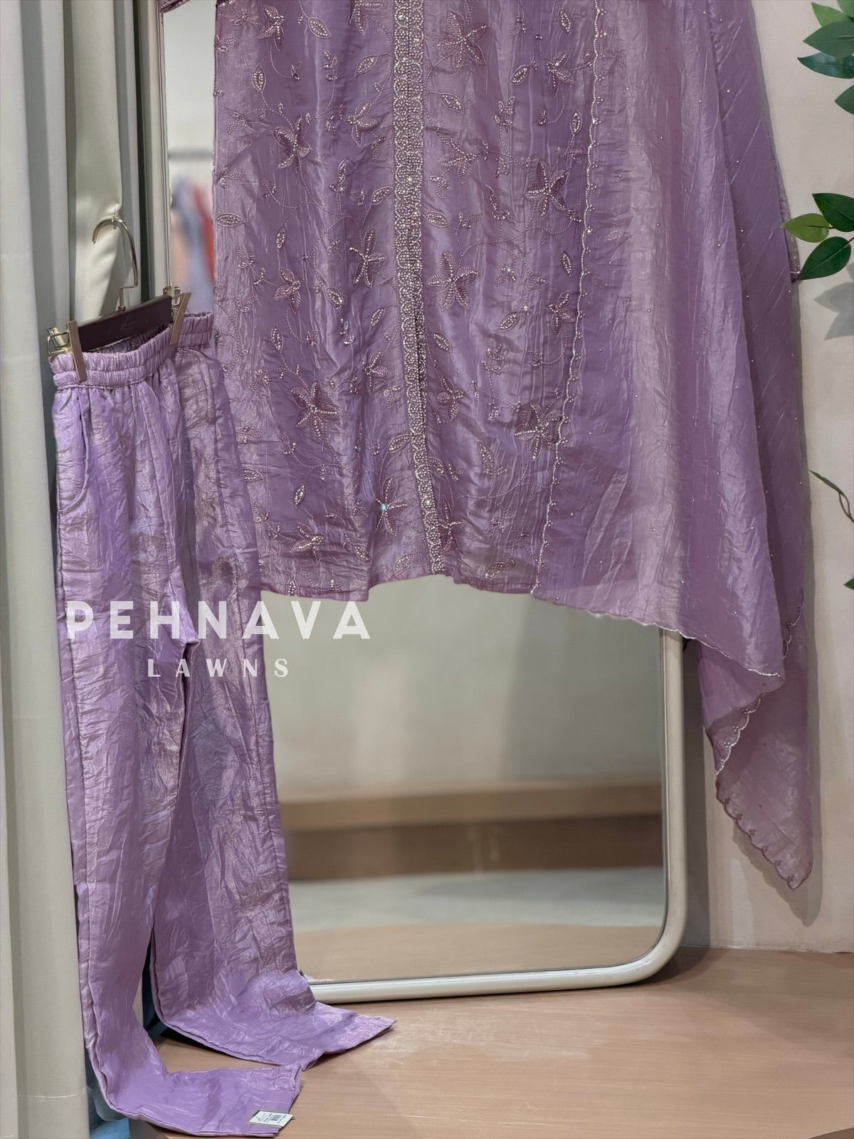 Crinkle Tissue Organza Three Piece Suit